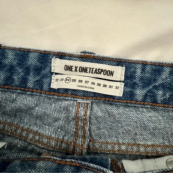 One Teaspoon Bonitas - Picture 3 of 4